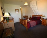 Bearded Dragon Hotel Mt Tamborine Rooms