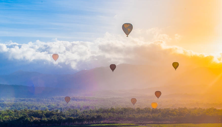 hot-air-balloon-cairns-cairns-eclipse-14-nov-2012-DSC_9492-2