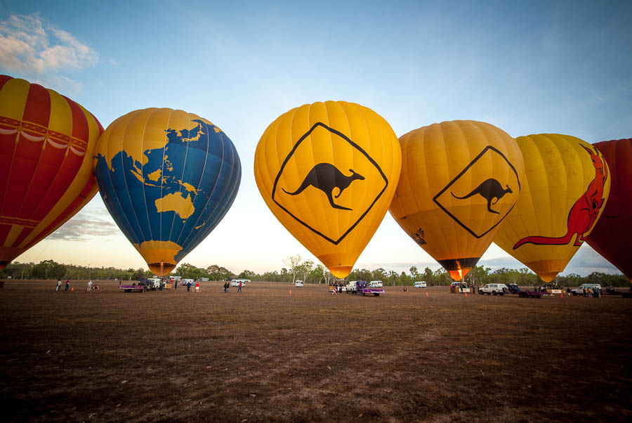 hot-air-balloon-cairns-cairns-eclipse-14-nov-2012-dsc_01481