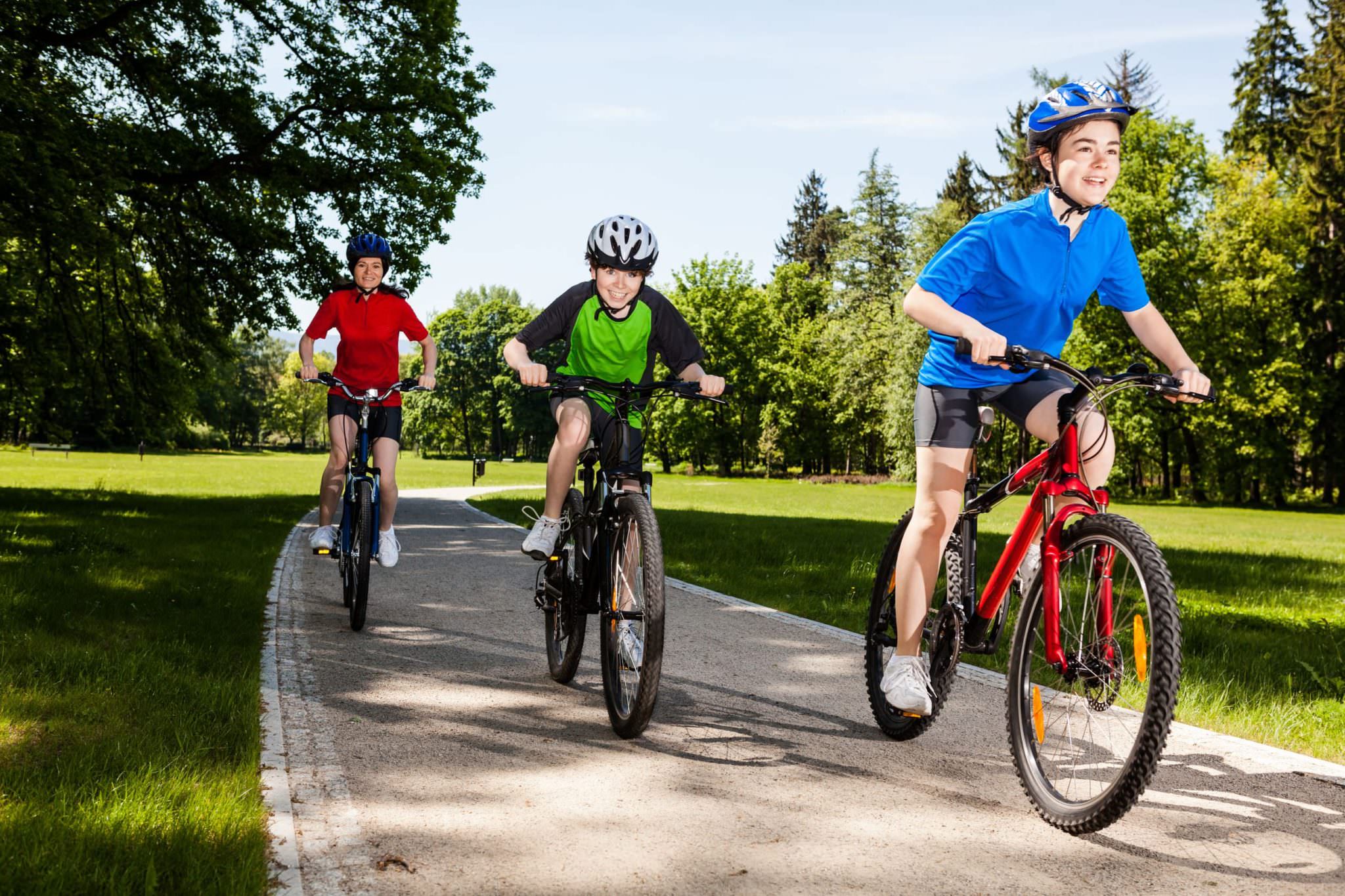 Kids on bikes