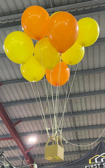 Mini hot air balloon