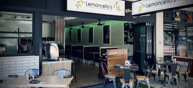 Lemoncello's Cairns