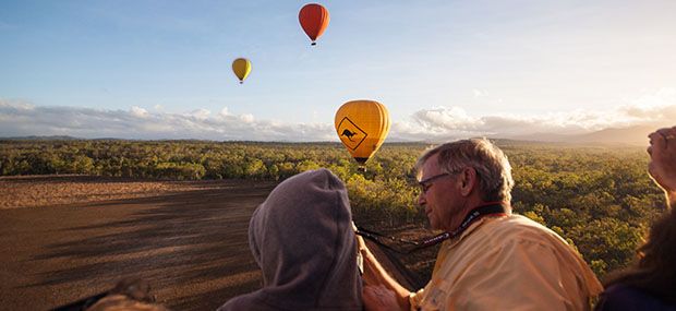 Multiple-Hot-Air-Balloons-Launching-Cairns-Port-Douglas-Australia