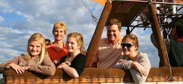 Family-Fun-Hot-Air-Balloons-Brisbane-Gold-Coast