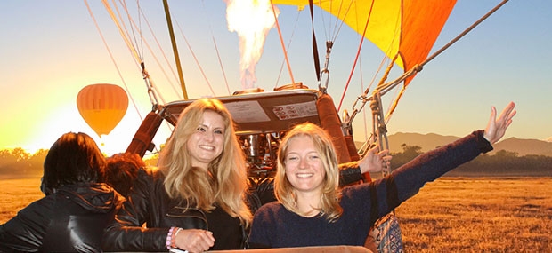 Daily Scenic Sunrise Hot Air Balloon Rides from Cairns and Port Douglas