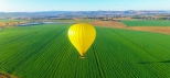 The-Australian-Bush-and-Hot-Air-Balloons-QLD-Australia
