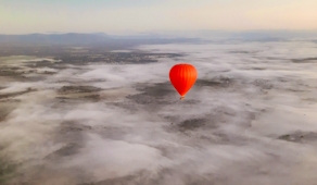 Hot Air Balloon Cairns flying over the Atherton Tablelands May 2022