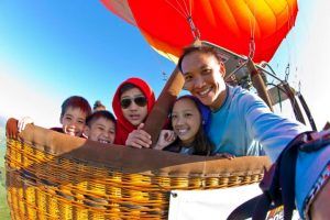Family Selfie Hot Air Ballooning Australia (Small)