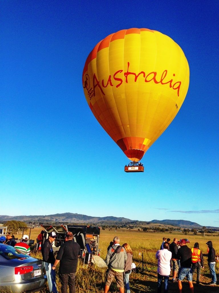 hot air balloon gold coast